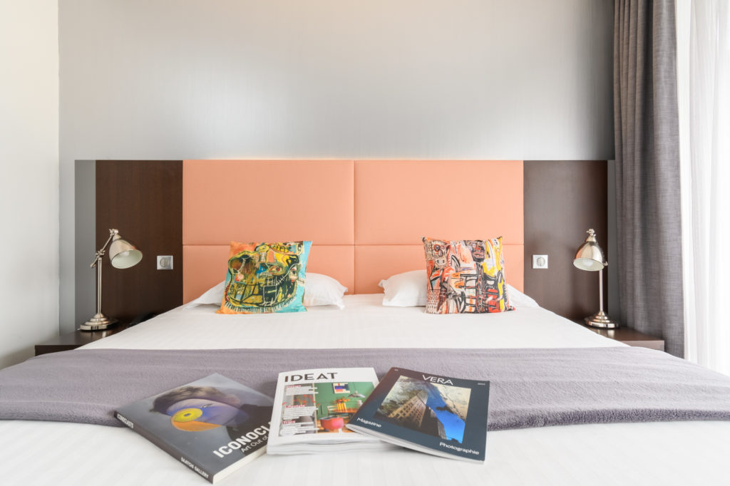 lit King size hotel biscarrosse