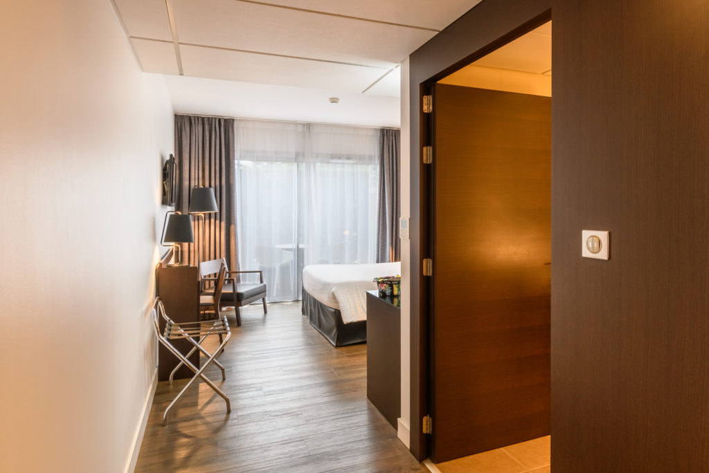 chambre pmr avec terrasse hype hotel